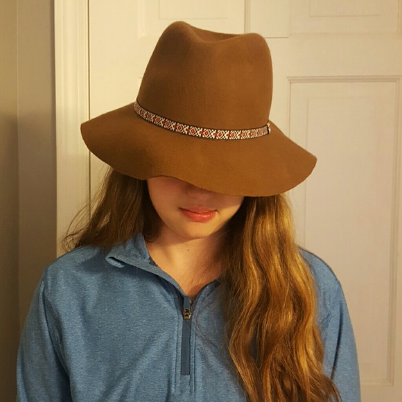D&y wool hat Clearance